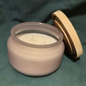 Ashland Spring 3 Wick Scented Candle with Wooden Lid (French Iris) - NWT